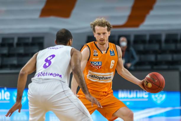 锋莱万多夫 锋莱万多夫