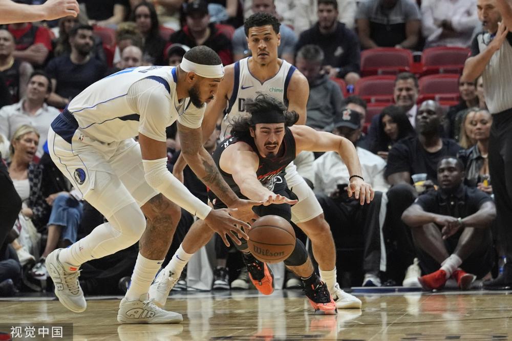 拜仁在防守 拜仁在防守